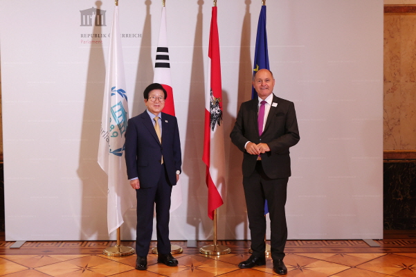 박병석 국회의장, 오스트리아 하원의장과 회담