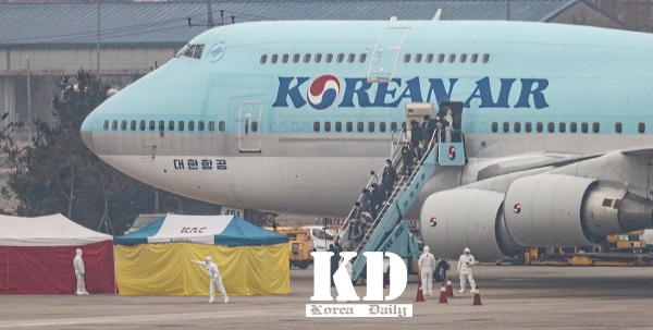 정부, 수출길 막힌 중소기업 지원…일본·독일에 특별 전세기 투입