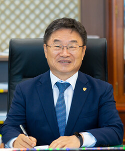 경상국립대학교 권순기 총장